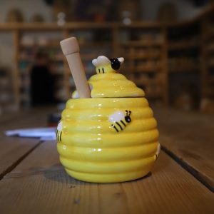 Honing potje met houten lepel